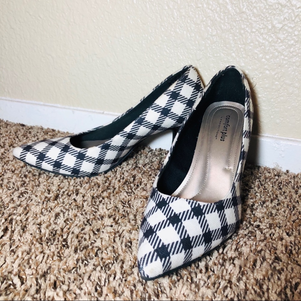 Retro!! - Picture 3 of 5